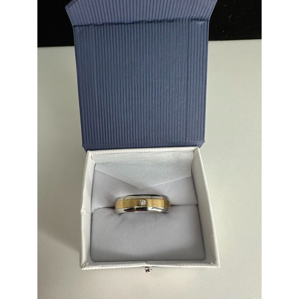 10 Kt Gold Men's Natural Diamond Solitaire Ring